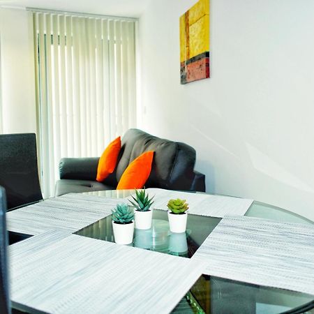 2 Bed Ensuite With Balcony And Free Onsite Secure Parking Манчестер Екстер'єр фото
