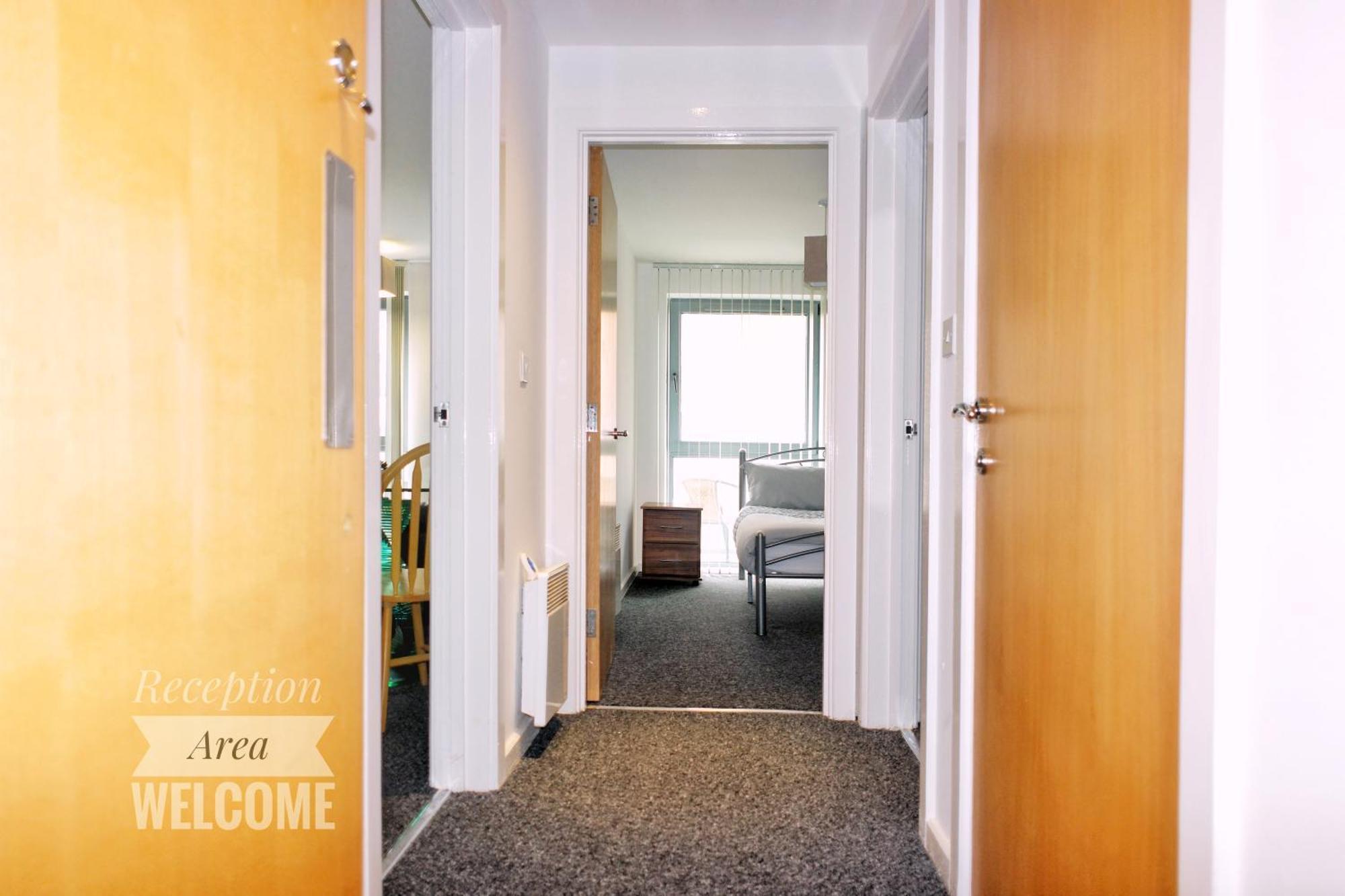 2 Bed Ensuite With Balcony And Free Onsite Secure Parking Манчестер Екстер'єр фото