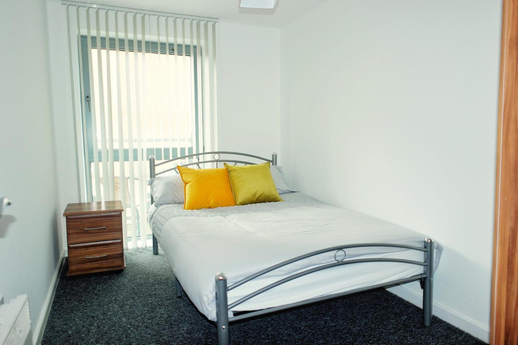 2 Bed Ensuite With Balcony And Free Onsite Secure Parking Манчестер Екстер'єр фото